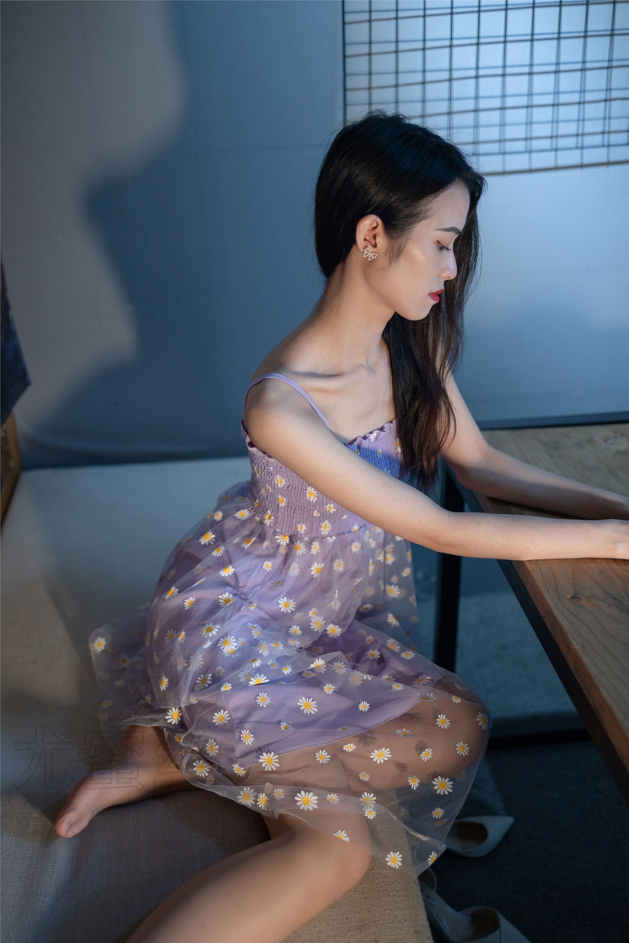 尤蜜丝 穿搭写真 NO.056